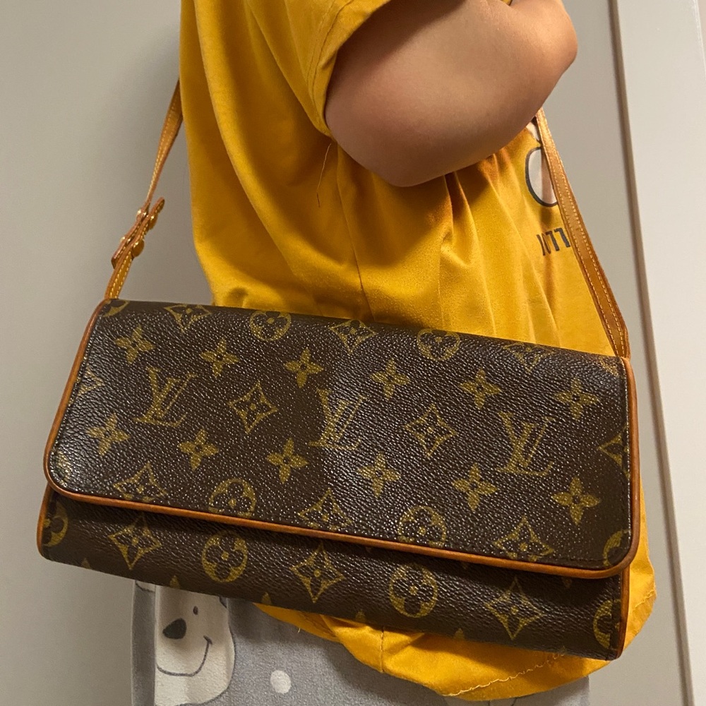 Twin Pochette GM. Vintage made 1999.